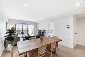 Pristine 3-bed Kiama Unit With Courtyard