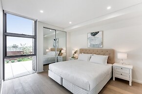 Pristine 3-bed Kiama Unit With Courtyard