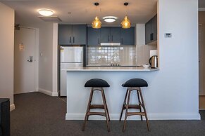 Central Located 1-bed With Gym, Sauna and Pool