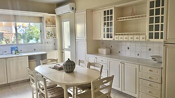 24 NIC - Stay Charm Classic Apartment
