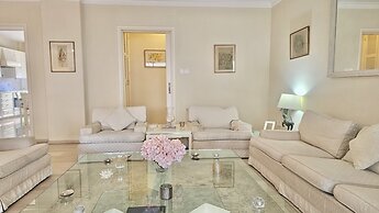 24 NIC - Stay Charm Classic Apartment