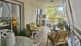 24 NIC - Stay Charm Classic Apartment