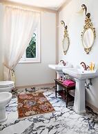 Pink Villa
