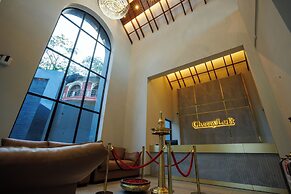CherryLoft Luxury Resort