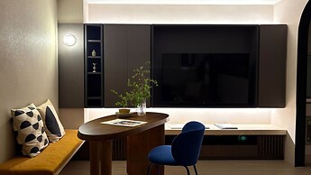 Ximen Apartment