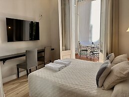 Casa Consell Gran Via Guest House