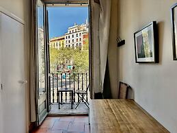 Casa Consell Gran Via Guest House