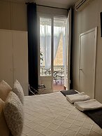 Casa Consell Gran Via Guest House