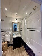 Casa Consell Gran Via Guest House