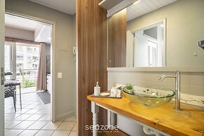 Oceanfront Condo With Pool in Floripa - IDA
