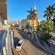 HOTEL CENTRAL CARMO DA CACHOEIRA