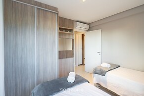 Apt w/ Gourmet Balcony 300m From Beach Cms0202