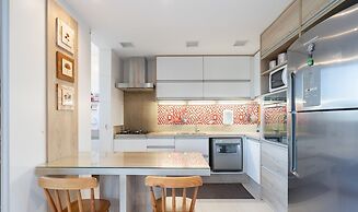 Apt w/ Gourmet Balcony 300m From Beach Cms0202