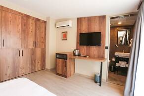 ARACH HOTELS
