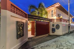 3BR Villa Pool Garden Near Beach V225