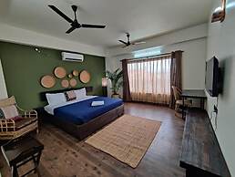 Peepal Tree Inn