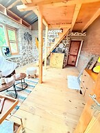 KALA STUDIO AND STAY