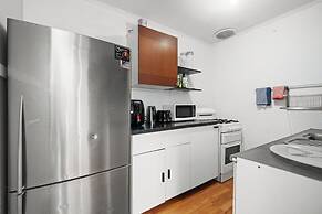 Beach house 2km CBD