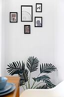 Spacious Southern Cross Stay, Cozy & Central Home