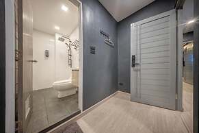 Space Station Hostel