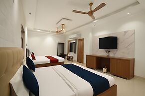 MM Grand - near Temple & Ghats