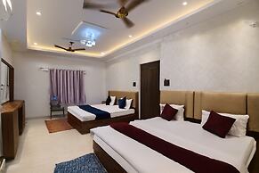 MM Grand - near Temple & Ghats