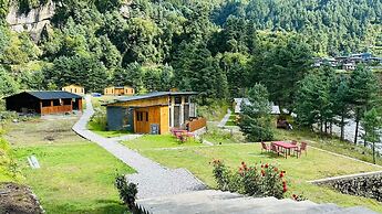 The Himalayan Phakding