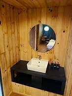 The Himalayan Phakding