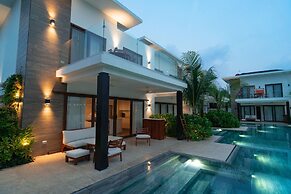 Luxury Villa w Direct Pool Entry Monterrico