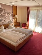 Hotel Alpenhof