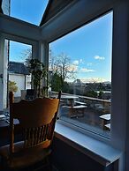 The Lochnell Arms Hotel