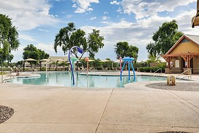 Pool Access! Suburban Home 11 Mi to Dtwn Gilbert