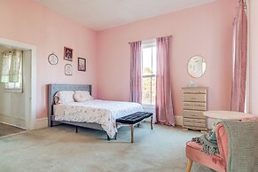 2 Blocks to Ohio River! Historic Victorian Gem