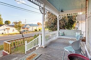 2 Blocks to Ohio River! Historic Victorian Gem