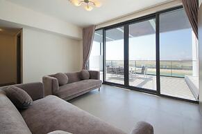 Silk Valley-4B with Private Beach Access