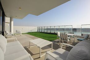 Silk Valley-4B with Private Beach Access