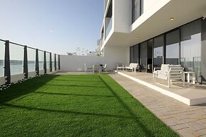 Silk Valley-4B with Private Beach Access