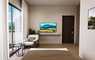 Tulip Elegant Hotel & Spa Riverside