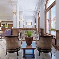 Tulip Elegant Hotel & Spa Riverside