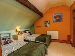 Pineapple Cottage