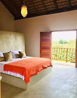 Private Complex With Swimming Pool Close to the Ocean