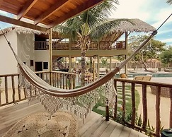 Private Complex With Swimming Pool Close to the Ocean