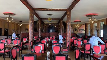 Tafaria Castle & Center for the Arts