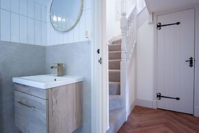 The Cross - 4 Bedroom Cottage - Llangennith
