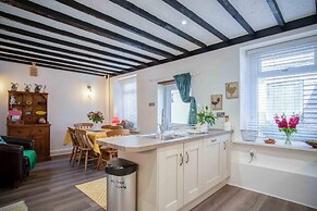 Rose Cottage - 3 Bedroom - Murton Mumbles