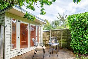 Marshmallow - 2 Bedroom Cottage - Oxwich