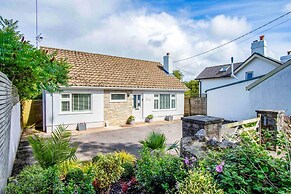 Marshmallow - 2 Bedroom Cottage - Oxwich
