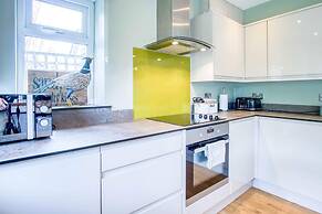 Marshmallow - 2 Bedroom Cottage - Oxwich