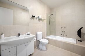 Spacious 3-bed Townhouse Near Dromana Beach