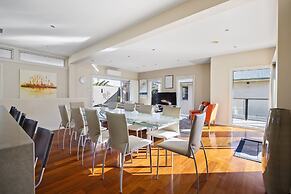 Spacious 3-bed Townhouse Near Dromana Beach